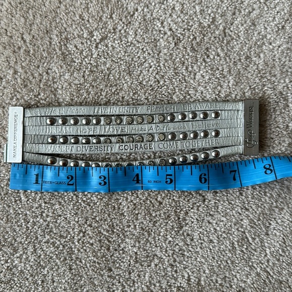 Good Works make a Difference leather bracelet - Picture 9 of 9